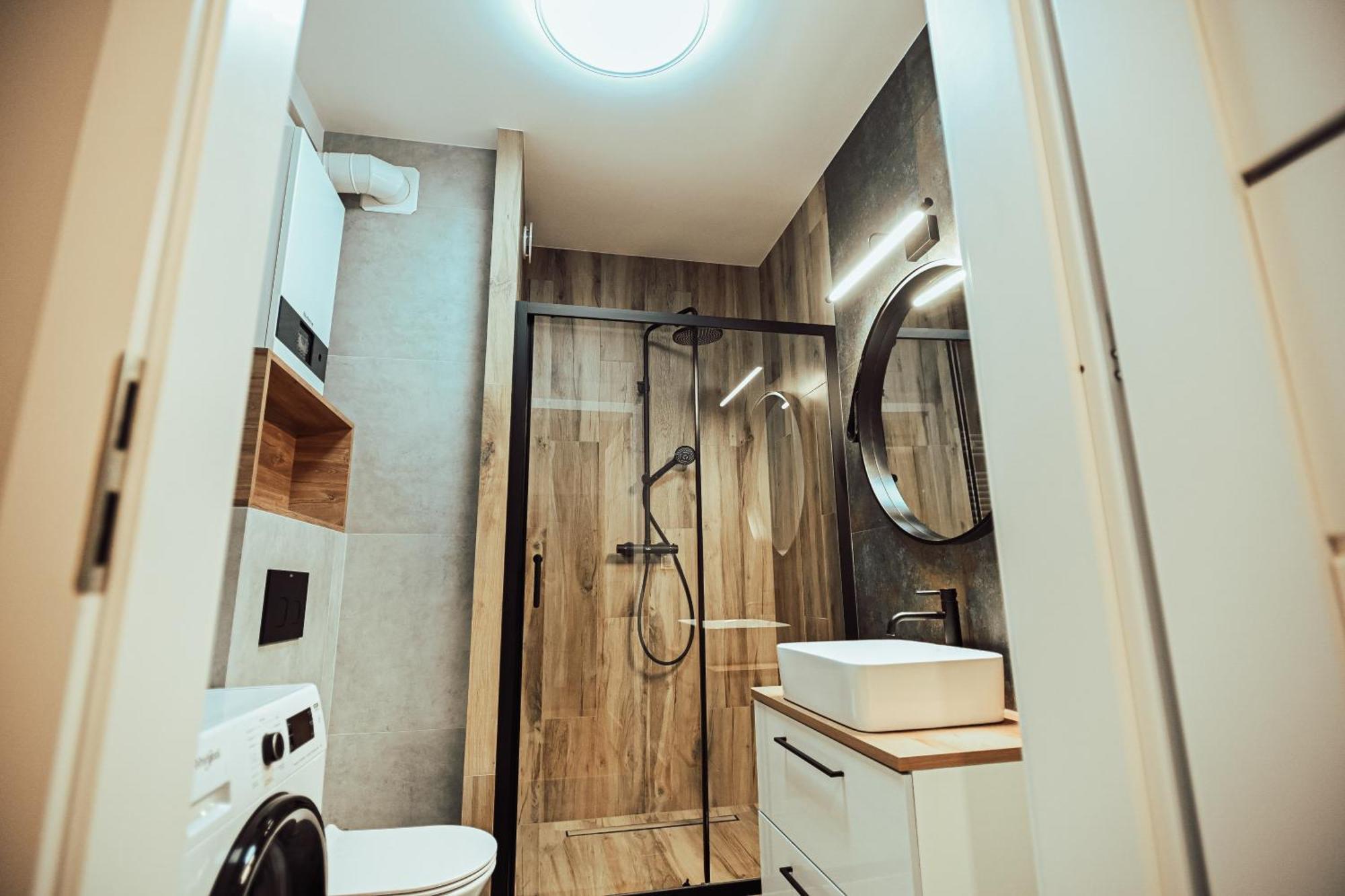 Loft Luxury Apartment & Parking Leszno  Eksteriør billede
